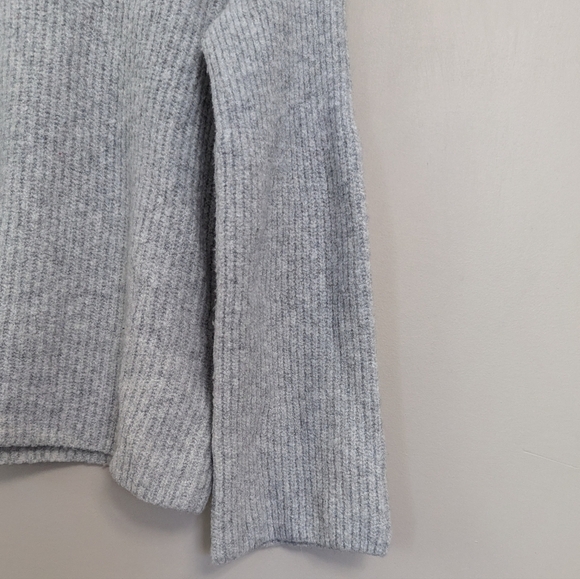 Madewell Ribbed Knit Bell Sleeve Sweater - Picture 4 of 9